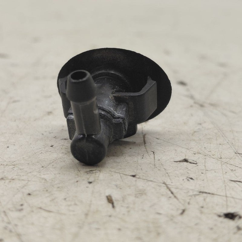 Chevy Trax Windshield Wiper Washer Fluid Hood Sprayer Nozzles  2022 20