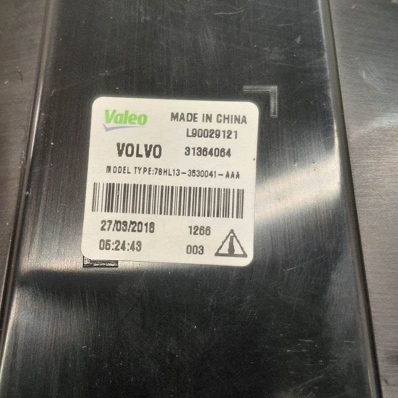 Volvo S60 High Mount Tail Lamp Third 3rd Brake Light  2018 2017 2016