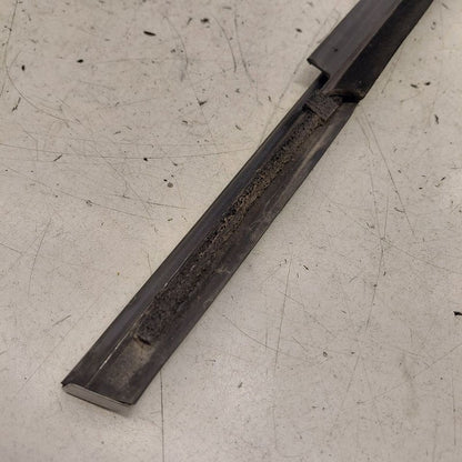 Jeep Cherokee Door Glass Window Weather Strip Rear Right Passenger Sid
