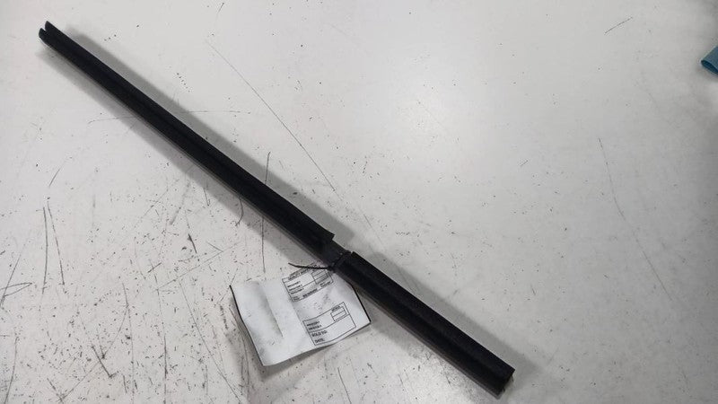 Ford Taurus Left Rear Weather Strip Interior  2013 2014 2015 2016