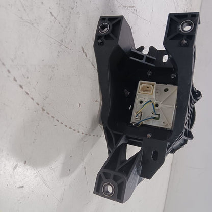 Nissan LEAF Transmission Gear Shifter  2013 2014 2015 2016 2017