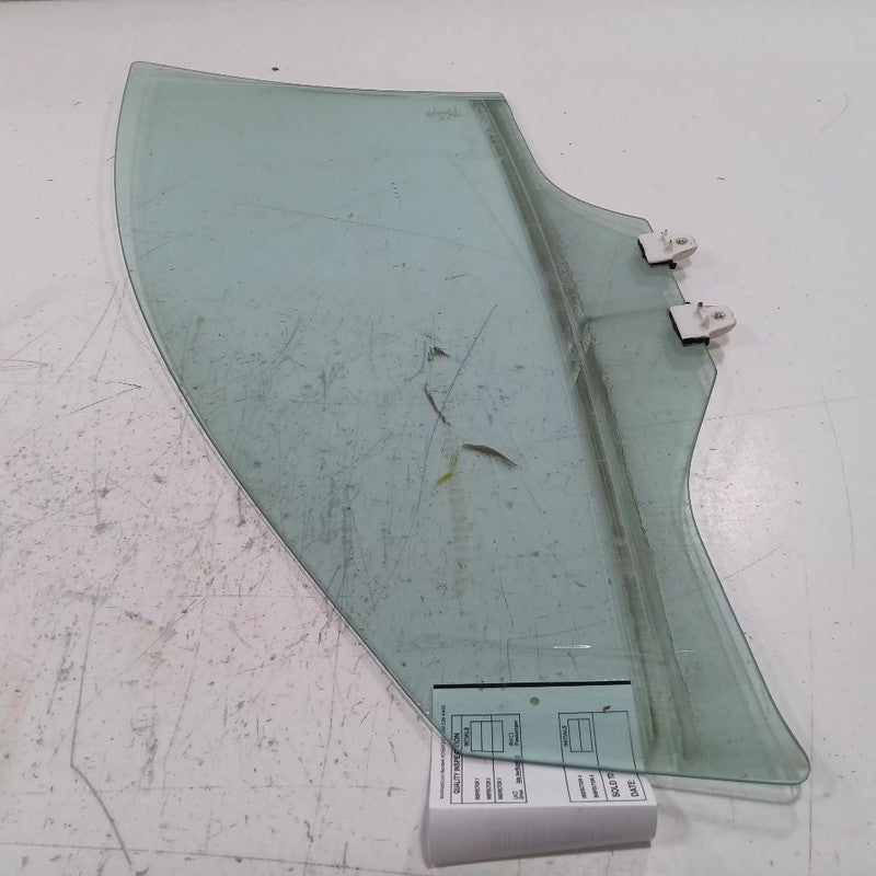 Passenger Right Front Door Window Glass Fits 16 MAZDA CX-3 OEM
