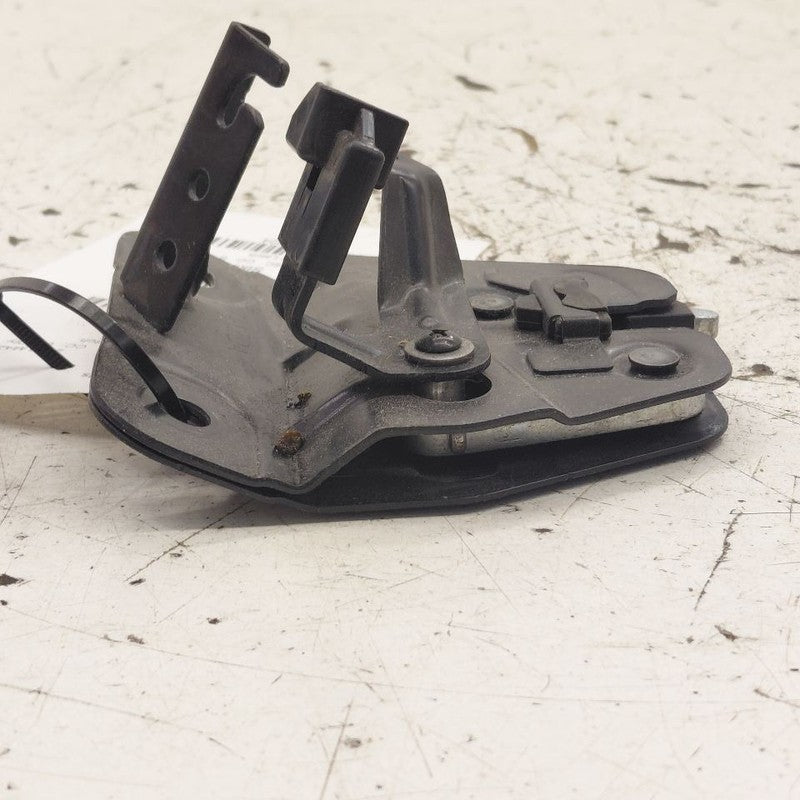 Mazda 6 Passenger Right Rear Seat Latch 2017 2016 2015 2014
