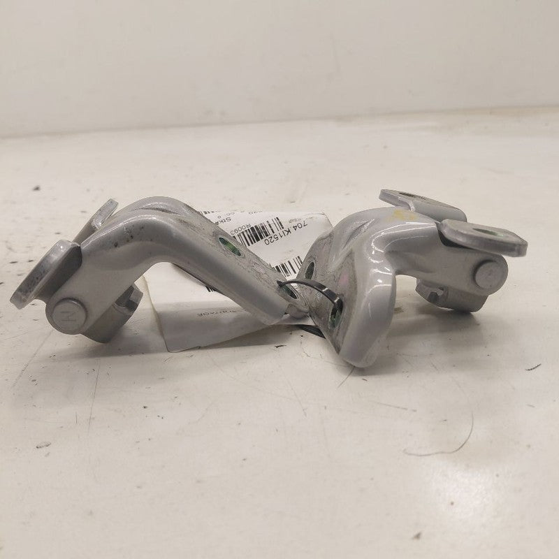 Kia Sportage Door Hinge Set Left Driver Rear  2020 2021 2022
