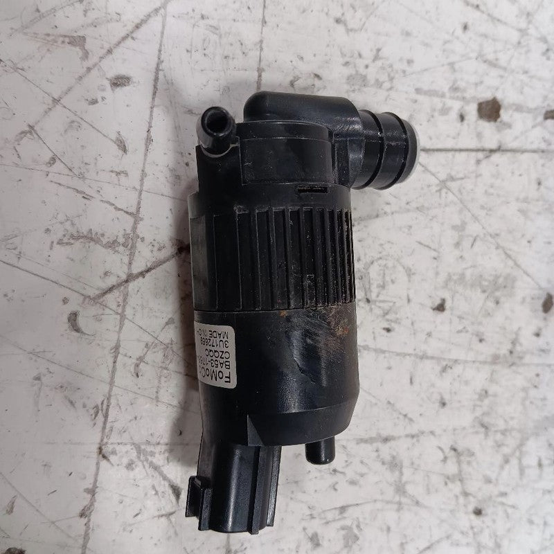 Ford Taurus Windshield Washer Wash Fluid Reservoir Motor Pump Electric