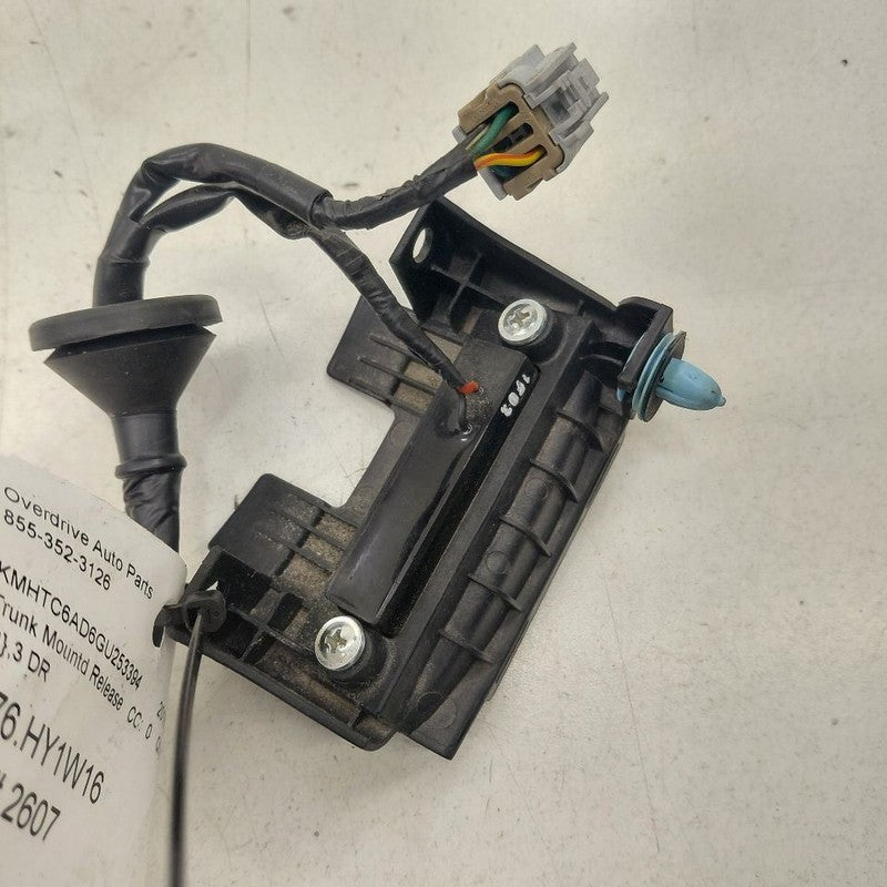 Hyundai Veloster Trunk Release Open Button  2017 2016 2015 2014