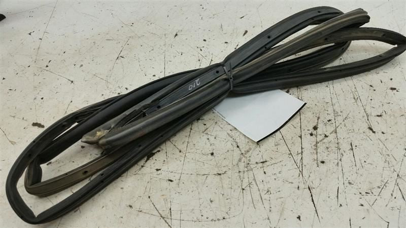 Dodge Avenger On Door Seal Rubber Gasket Left Side Rear Back 2009