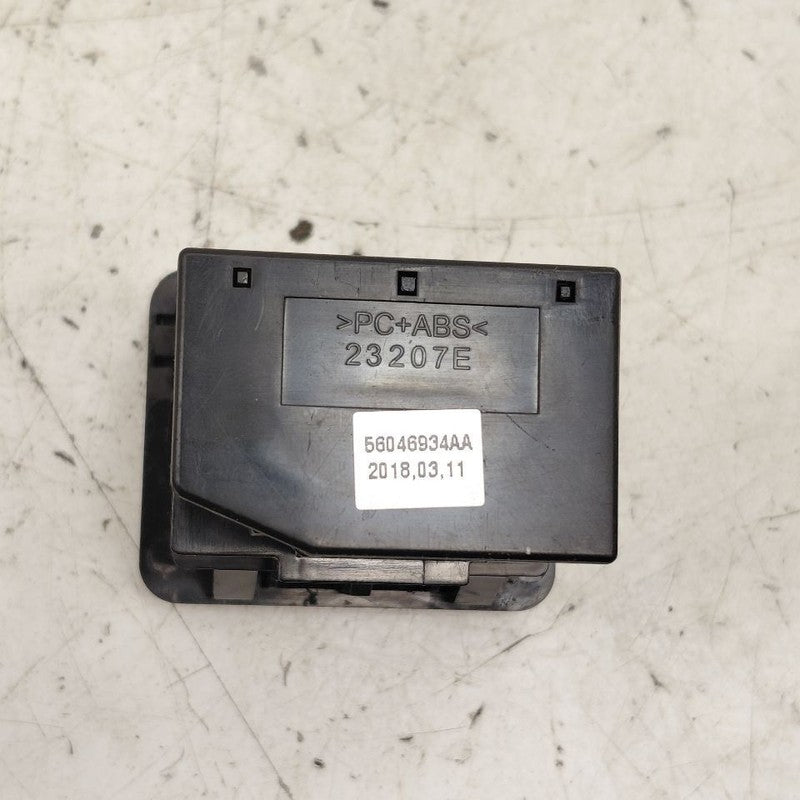 Jeep Cherokee Power Console Charger {56046934AA} 2019 2020 2021