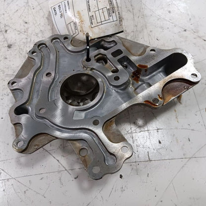 Subaru Forester Engine Oil Pump  2.5 2016 2017 2018 OEM