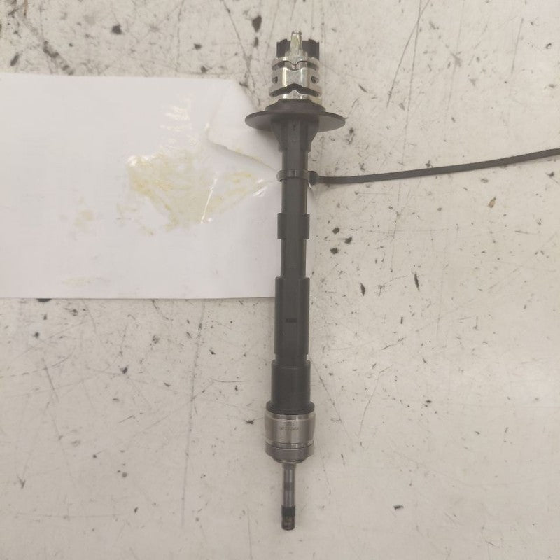 Lower Fuel Injection Injector Marked 4 Fits 22-25 Lexus NX350