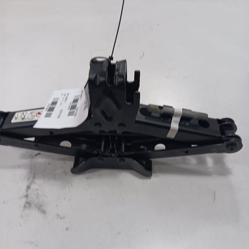 Jeep Cherokee Spare Tire Changing Jack  2015 2016 2017