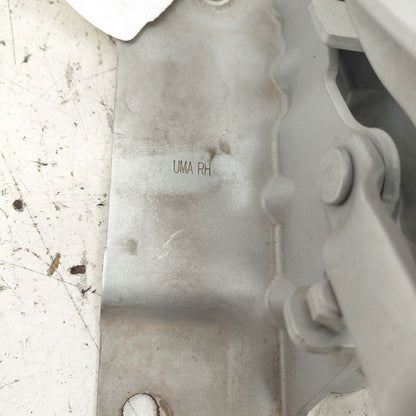 Kia Sorento Hood Hinge Set Left and Right  2018 2017 2016