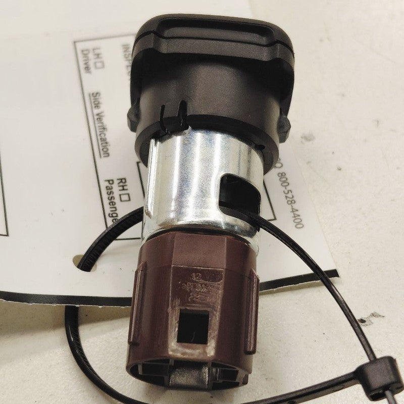 Chevy Volt 12V Power Port Socket  2019 2018 2017 2016 OEM