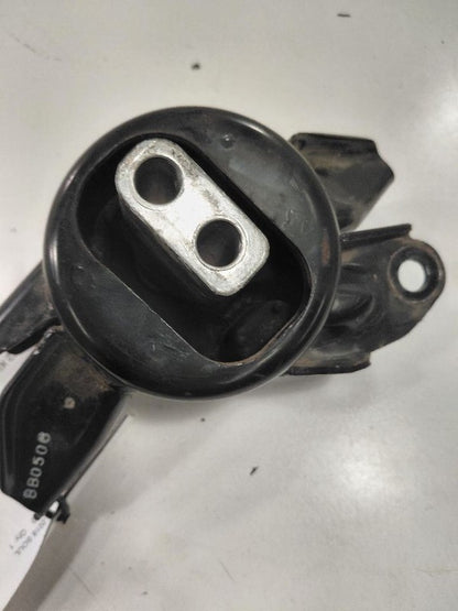 Kia Soul Engine Motor Mount Left Driver  1.5 2017 2018 2019