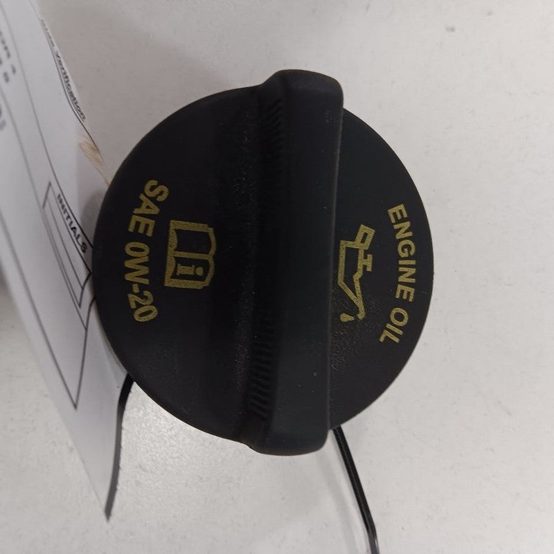 Grand Cherokee Engine Oil Fill Cap 3.6 2017 2018 2019 2020 OEM