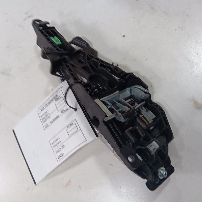 Door Handle Exterior Assembly Door Rear Denali Fits 17-23 GMC Acadia