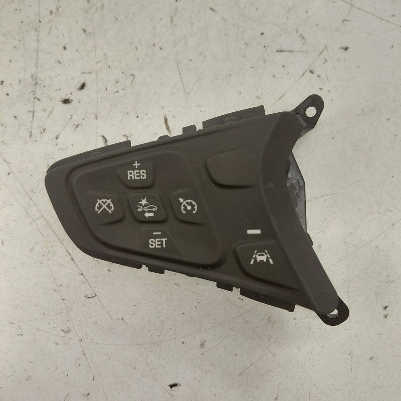 Steering Wheel Cruise Switch ID 84155535 Fits 20-25 Chevy Malibu