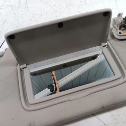 964009DE0A Passenger Right Sun Visor Shade Illuminated Fits 18-20 MAXIMA