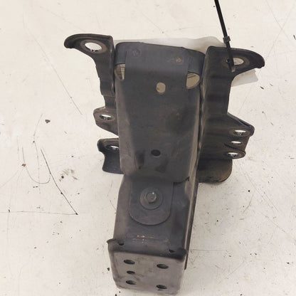 Honda CR-V Bumper Mount Bracket Left Driver Side Front  2017 2018 2019