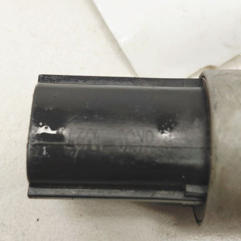 Nissan Rogue Variable Timing Gear Oil Control Valve Solenoid Cylinder 