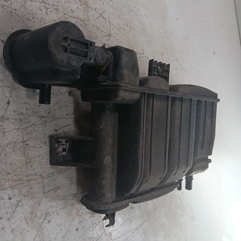 Hyundai Elantra Fuel Vapor Canister Charcoal Evaporator Can  2017 2018 2019 2020