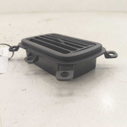 Kia Sorento Left Rear Third Row Vent 2018 2017 2016