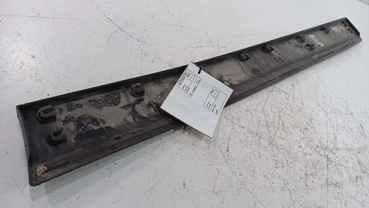 Chevy Traverse Door Molding Trim Strip Left Driver Front  2010 2011 20