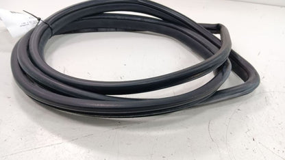 Toyota Prius On Body Door Jamb Seal Front Right Passenger 2015 2014 20