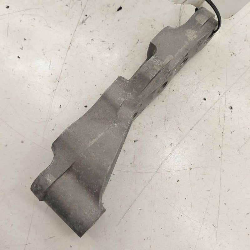 Chevy Volt Engine Motor Mount Bracket Left Driver  2016 2017 2018 2019