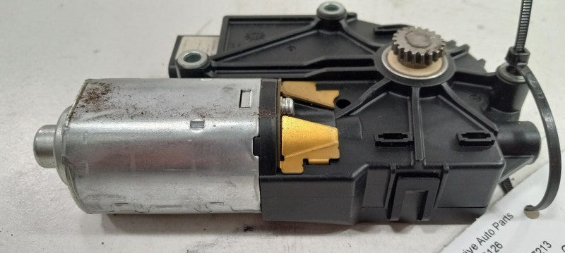 Subaru Legacy Electric Power Sun Moon Roof Glass Motor 2005 2006 2007 