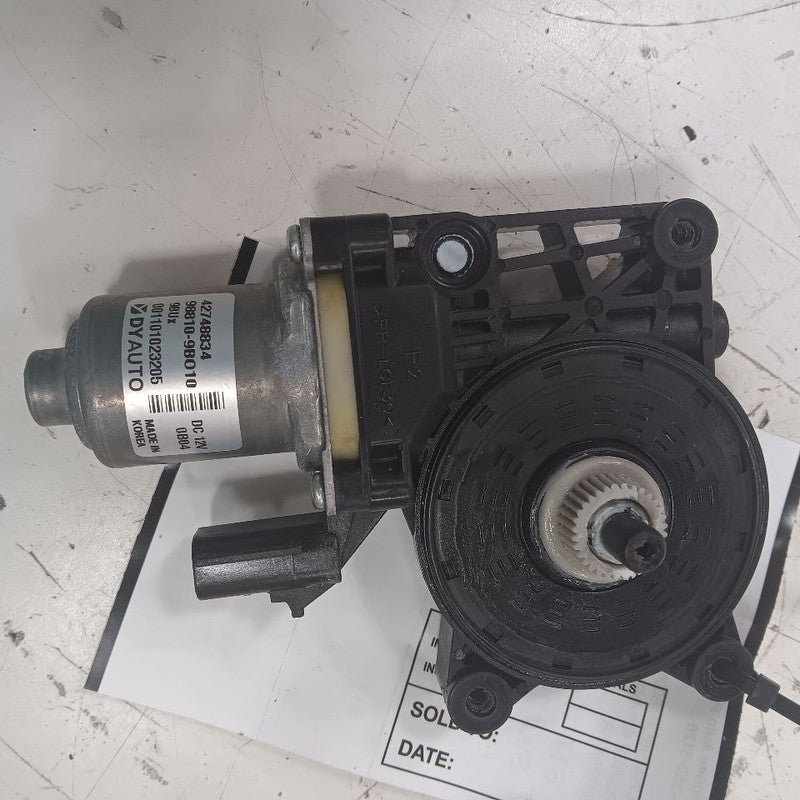 Passenger Right Front Power Window Motor Fits 20-23 Buick Encore GX OE