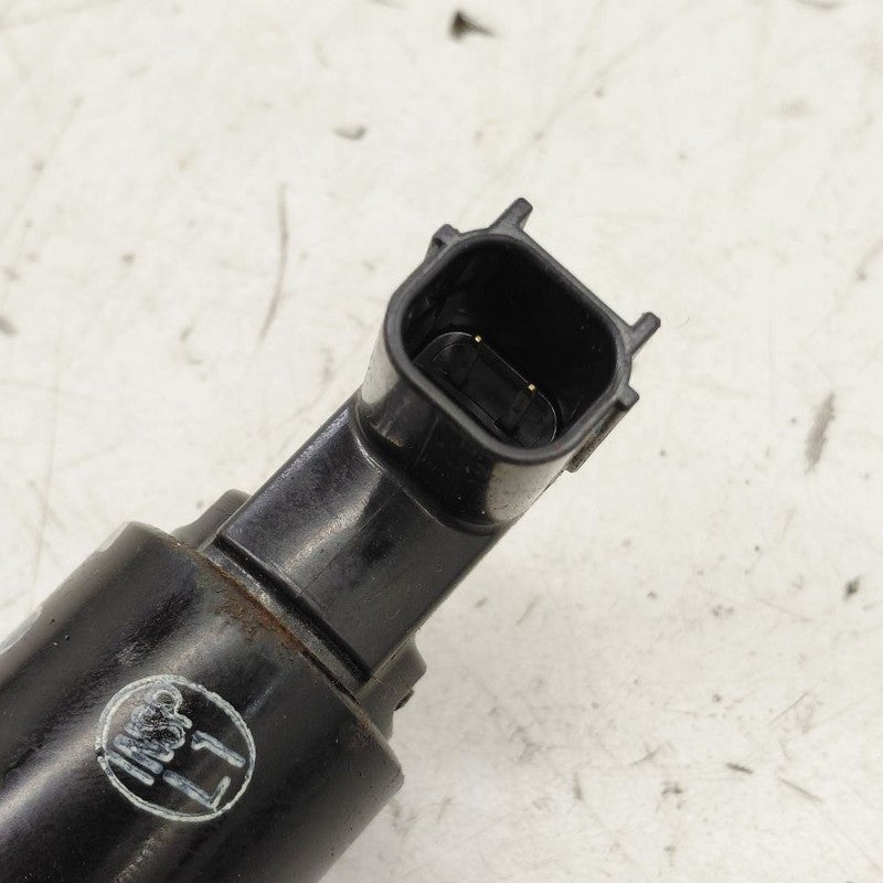 Honda CR-V Variable Timing Gear Oil Control Valve Solenoid Cylinder He