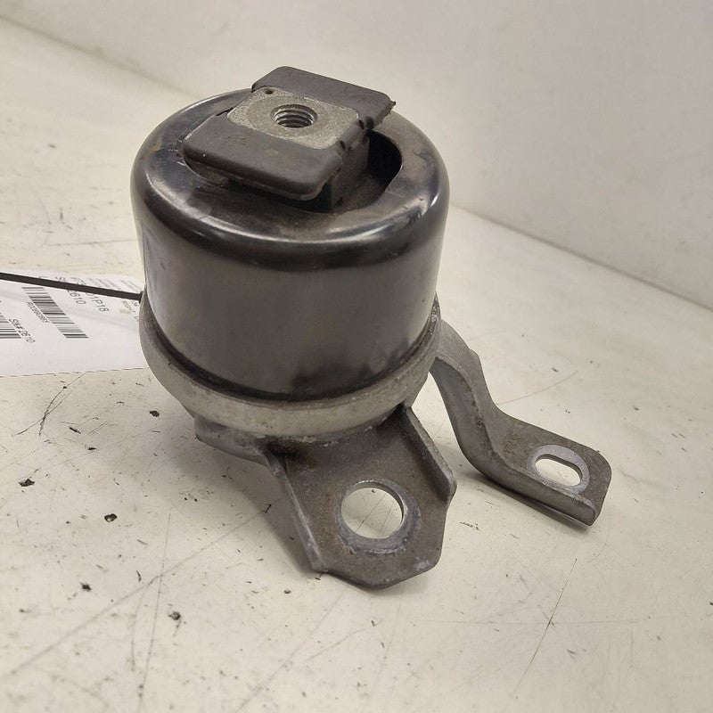 Volvo S60 Engine Motor Mount Right Passenger  2.0 2018 2017 2016