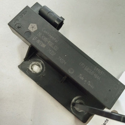 Fiat 500 X Model   Keyless Entry Antenna Module {68068148AA} 2016 2017