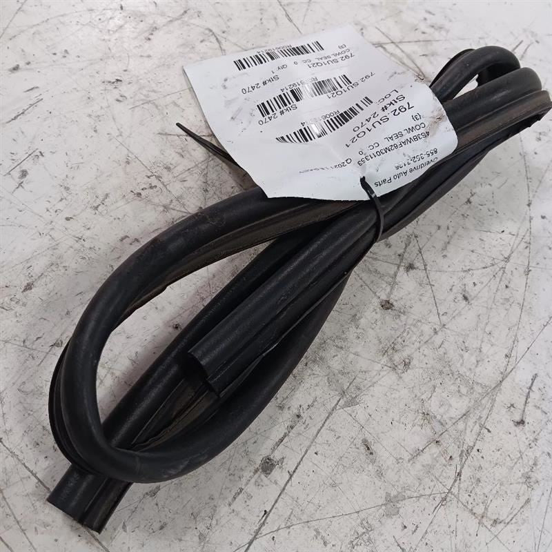 Subaru Legacy Cowl Vent Panel Hood Rubber Seal  2020 2021 2022 2023 20