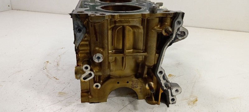 Right Cylinder Block Fits 17-19 IMPREZA  OEM