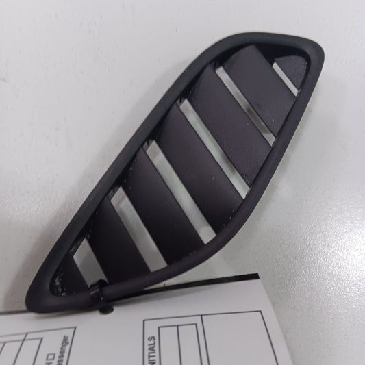 Mitsubishi Outlander Defrost Vent Right Passenger Side  2020 2021 2022