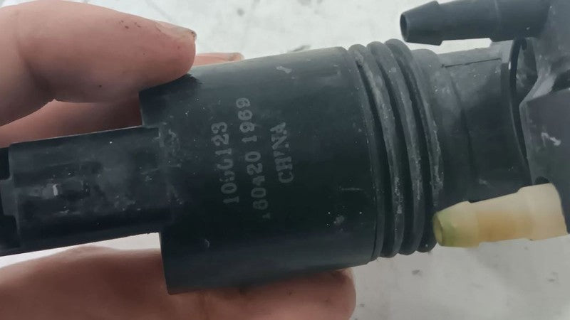 Nissan Rogue Windshield Washer Wash Fluid Reservoir Motor Pump Electric  2014 20