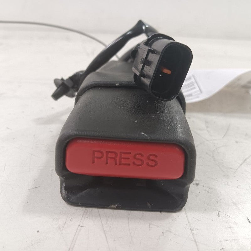 Front Passenger Right Seat Belt Buckle Latch 11-20 Mitsubishi Outlander Sport