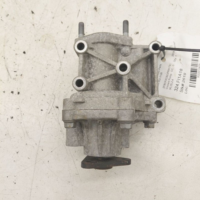 2018 Fiat 500 X 2.4 Model Coolant Water Pump