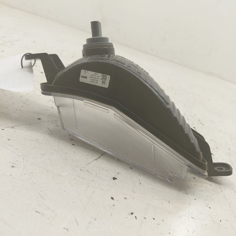 Driver Left Corner Park Light Lamp Fits 20-23 Buick Encore GX
