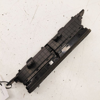 Buick Encore GX Dash Air Vent Center Middle  2020 2021 2022 2023