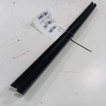 Jeep Compass Left Rear Weather Strip Interior  2021 2020 2019 2018 2017