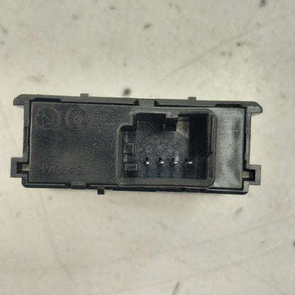 Alfa Romeo Stelvio USB Plug In Hub Port  2018 2019 2020 2021