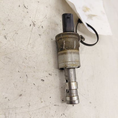 Cadillac CT6 Variable Timing Gear Oil Control Valve Solenoid Cylinder 