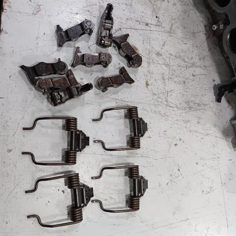 Engine Cylinder Head 2.0L Fits 20 BMW 228i OEM