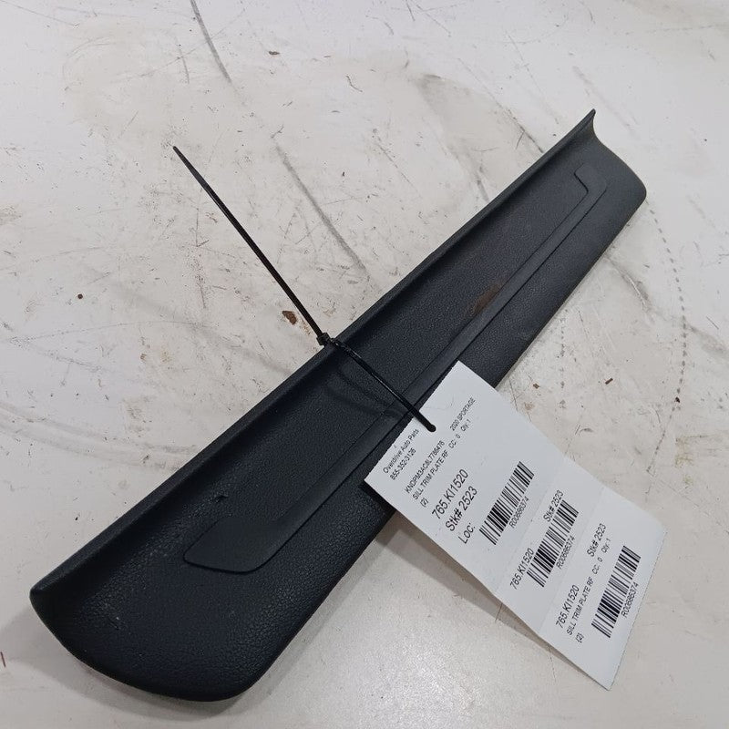Kia Sportage Sill Trim Plate Door Jam Threshold Right Passenger Front  2022 2021