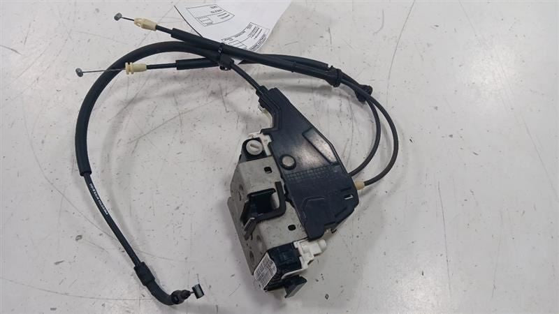 Chrysler 200 Door Latch Lock Right Passenger Rear  2015 2016 2017