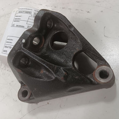 Toyota Corolla 1.8 Engine Motor Mount Bracket Right Passenger 2019 201