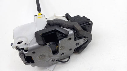 Chevy Malibu Door Latch Lock Right Passenger Front 2014 2015 2016 2017 2018